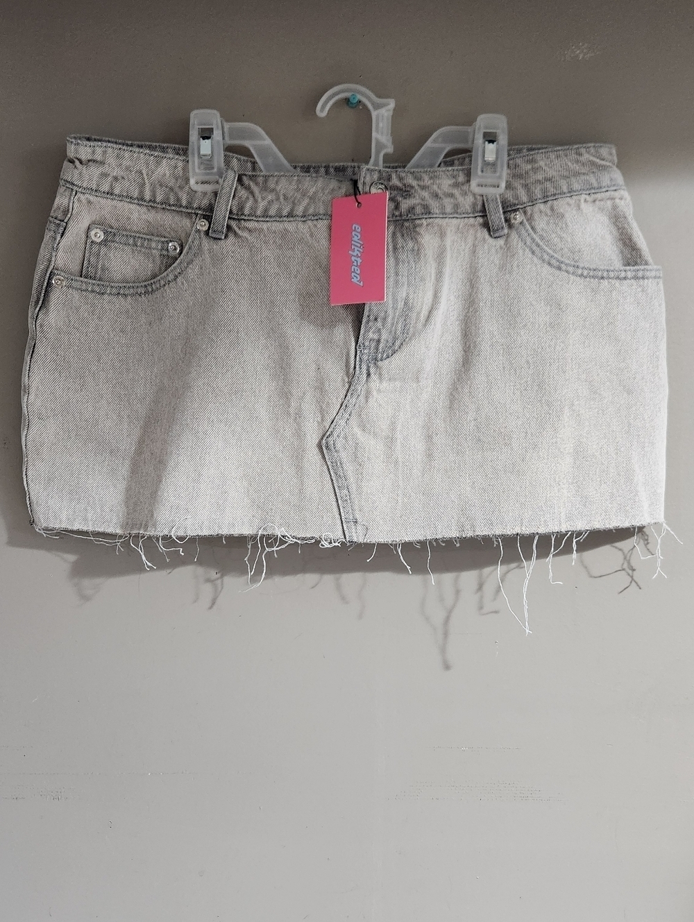 NWT Edikted Denim Mini Skirt Size L grey Denim